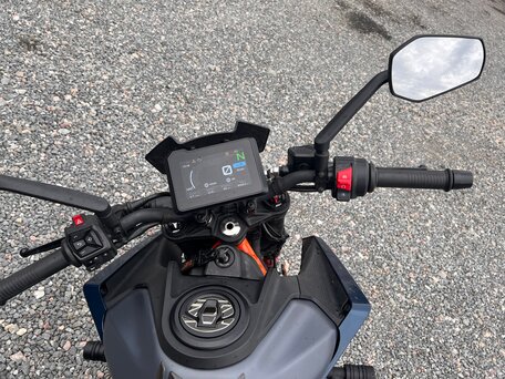 2024 KTM 390 Duke, синий, 610000 рублей, вид 4
