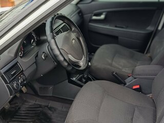 2013 Lada (ВАЗ) Priora I Рестайлинг, белый, 399000 рублей, вид 4
