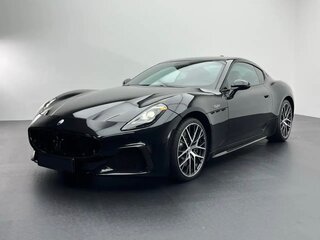 2023 Maserati GranTurismo Trofeo II, чёрный, 18990000 рублей, вид 4