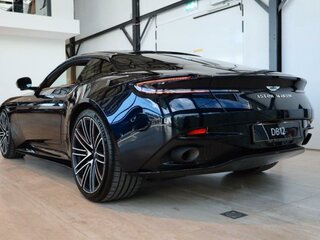 2025 Aston Martin DB12, чёрный, 42812500 рублей, вид 2