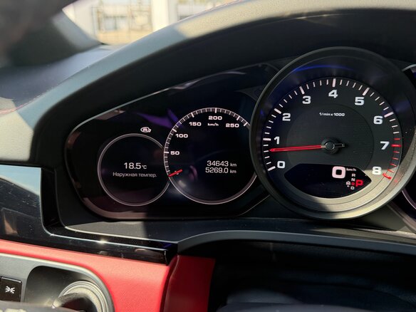 2020 Porsche Cayenne Coupé III, чёрный, 9650000 рублей - вид 16
