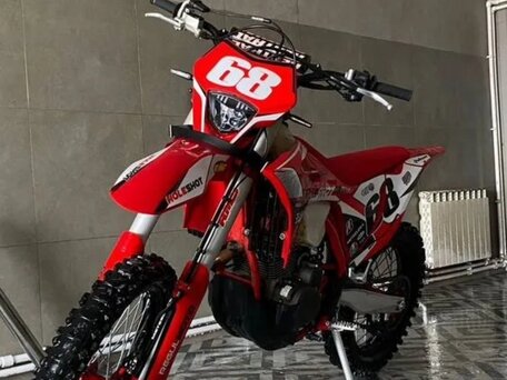 2024 Regulmoto Holeshot, красный, 190000 рублей, вид 1