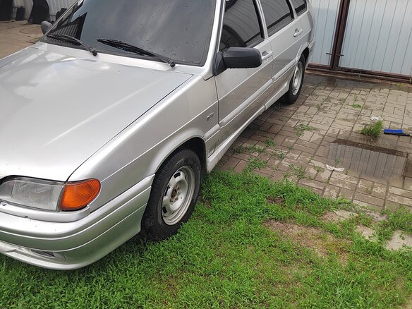 2008 Lada (ВАЗ) 2114, серебристый, 195000 рублей