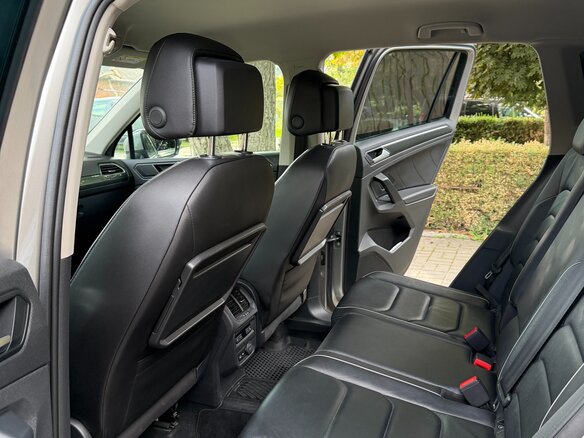 2018 Volkswagen Tiguan II, серый, 3000000 рублей - вид 13