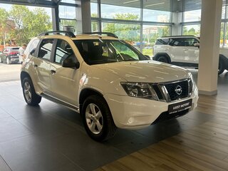 2014 Nissan Terrano III (D10), белый, 845000 рублей, вид 3