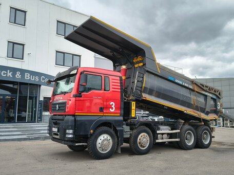 2023 Sinotruk Sitrak C7H, красный, 8700000 рублей, вид 3