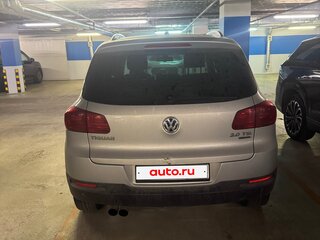 2011 Volkswagen Tiguan I Рестайлинг, серебристый, 830000 рублей, вид 3