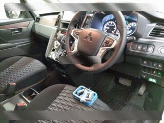 2025 Mitsubishi Delica D:5 I Рестайлинг, белый, 3500000 рублей, вид 5