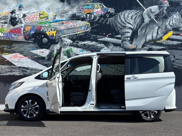 2022 Honda Freed II Рестайлинг, белый - вид 7