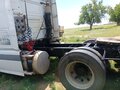 2004 Volvo VNL, белый, 1150000 рублей - вид 3