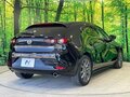 2020 Mazda 3 IV (BP), чёрный, 1435000 рублей - вид 2