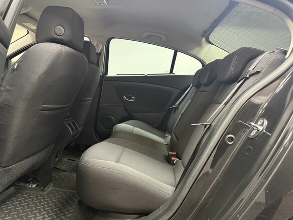 2012 Renault Fluence I, чёрный - вид 19