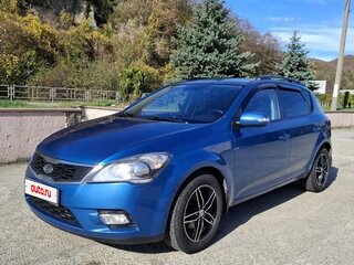 2010 Kia Ceed I Рестайлинг, синий, 800000 рублей, вид 1