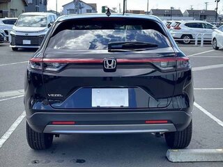 2023 Honda Vezel II, чёрный, 1758000 рублей, вид 4