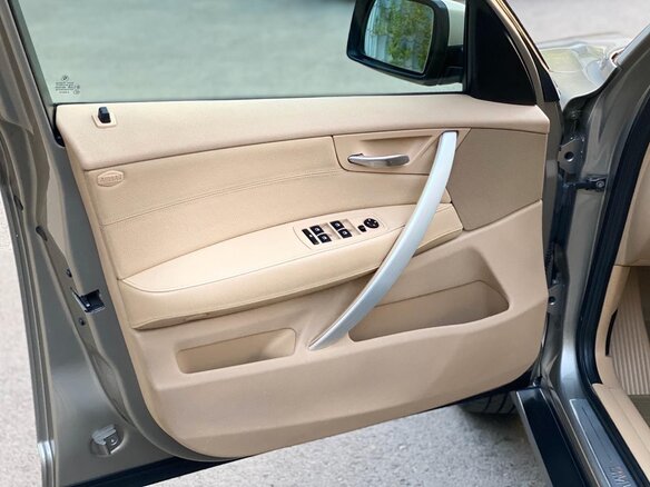 2006 BMW X3 25i I (E83) Рестайлинг, бежевый - вид 17
