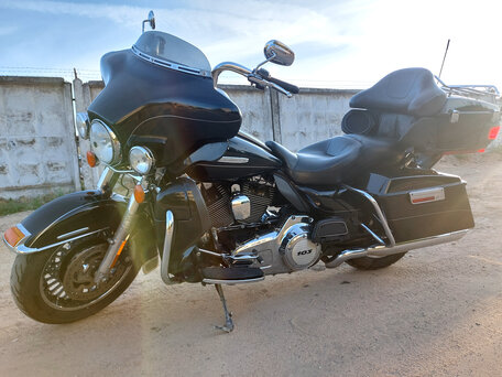 2012 Harley-Davidson Electra Glide, чёрный, 1150000 рублей, вид 2