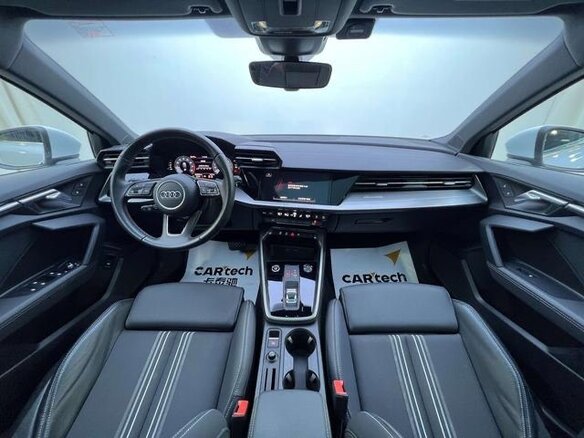 2022 Audi A3 Sportback 35 TFSI IV (8Y), белый, 1850000 рублей - вид 4