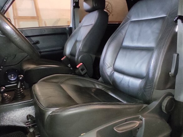 2014 Lada (ВАЗ) 2121 (4x4) I Рестайлинг, белый, 590000 рублей - вид 15