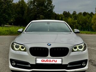 2013 BMW 5 серии 528i xDrive VI (F10/F11/F07) Рестайлинг, белый, 1630000 рублей, вид 1