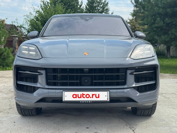 2023 Porsche Cayenne E-Hybrid III Рестайлинг, серый, 16499990 рублей - вид 3