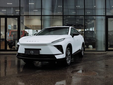 Omoda C5 II