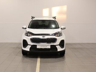2020 Kia Sportage IV Рестайлинг, белый, 1949000 рублей, вид 3