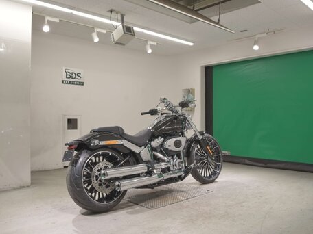 2026 Harley-Davidson Breakout, чёрный, 2850000 рублей, вид 3