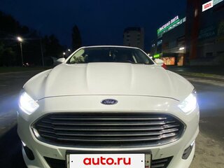 2016 Ford Mondeo V, белый, 1197999 рублей, вид 3