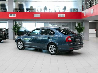 2009 Skoda Octavia II (A5) Рестайлинг, серый, 595000 рублей, вид 4