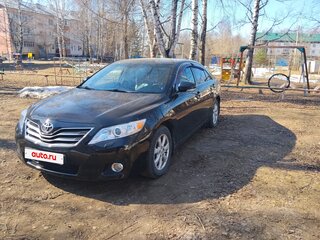 2011 Toyota Camry VI (XV40) Рестайлинг, чёрный, 1350000 рублей, вид 1