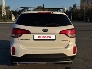 2018 Kia Sorento II Рестайлинг, белый, 2300000 рублей, вид 3