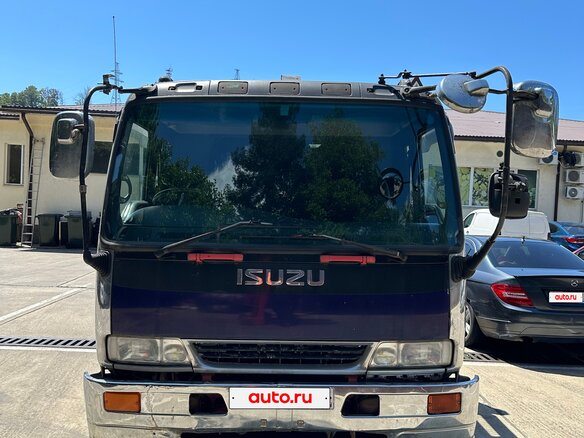 1997 Isuzu Forward (F-Series), синий, 4680000 рублей - вид 2