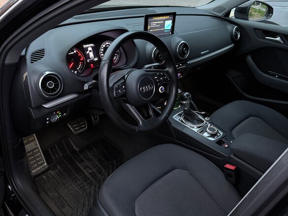2016 Audi A3 III (8V) Рестайлинг, чёрный, 2090000 рублей - вид 11