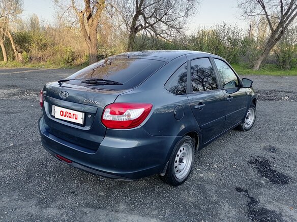 2014 Lada (ВАЗ) Granta I, серый, 500000 рублей - вид 2