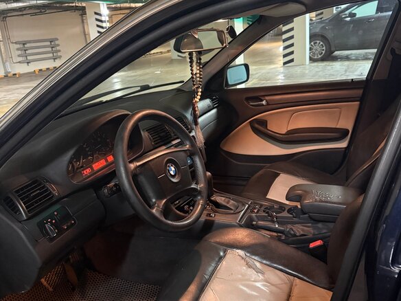 2003 BMW 3 серии 320i IV (E46) Рестайлинг, синий, 500000 рублей - вид 3
