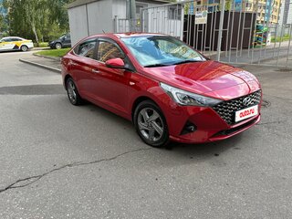 2021 Hyundai Solaris II Рестайлинг, красный, 1500000 рублей, вид 3