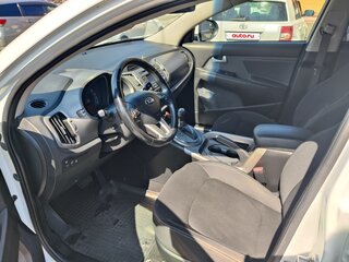 2015 Kia Sportage III Рестайлинг, белый, 1400000 рублей, вид 5
