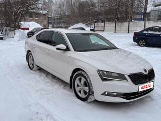 2018 Skoda Superb III, белый, 1750000 рублей, вид 4