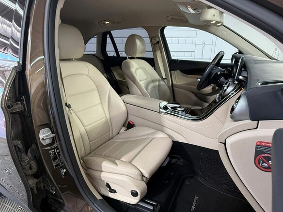 2016 Mercedes-Benz GLC 250 I (X253), коричневый, 3000000 рублей - вид 24