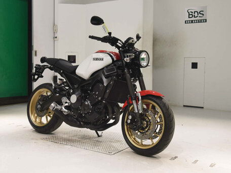 2019 Yamaha XSR900, белый, 840000 рублей, вид 3