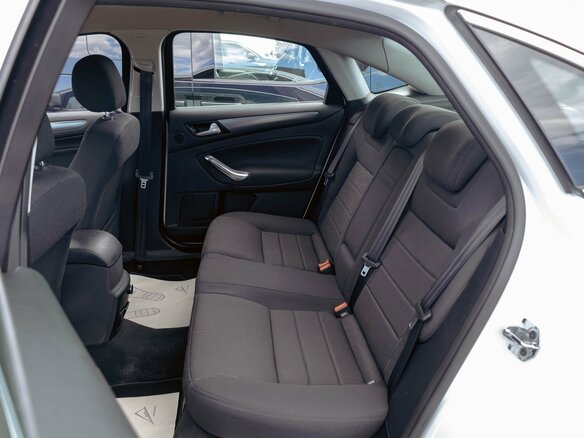 2013 Ford Mondeo IV Рестайлинг, белый, 995000 рублей - вид 15