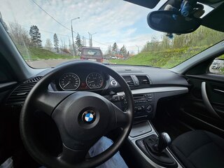 2011 BMW 1 серии 116i I (E81/E82/E87/E88) Рестайлинг, белый, 1100000 рублей, вид 3