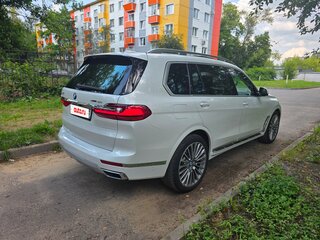 2021 BMW X7 40i I (G07), белый, 8800000 рублей, вид 5