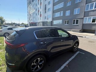 2018 Kia Sportage IV Рестайлинг, серый, 2450000 рублей, вид 3