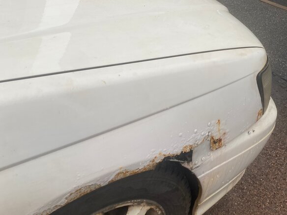 2001 Nissan Bluebird XI (U14), белый, 110000 рублей - вид 8