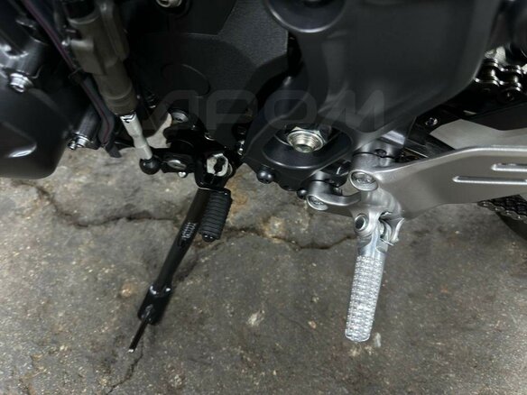 2023 Yamaha MT-09 (FZ-09), серебристый, 1150000 рублей - вид 26