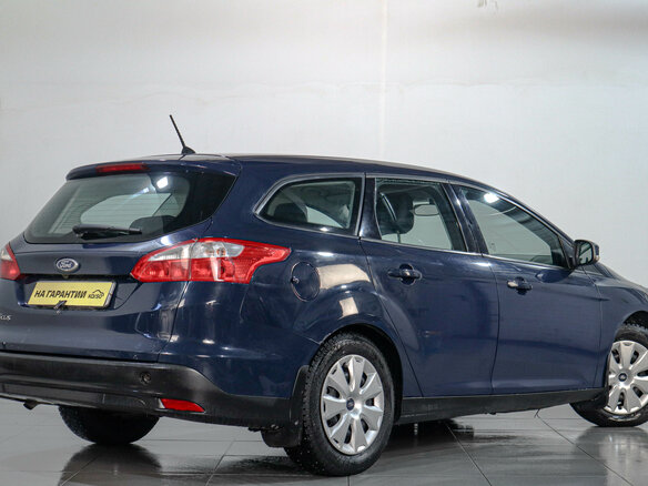 2013 Ford Focus III, синий - вид 5