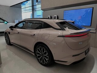 2026 Zeekr 007 GT 103 kWh, розовый, 7870000 рублей, вид 2