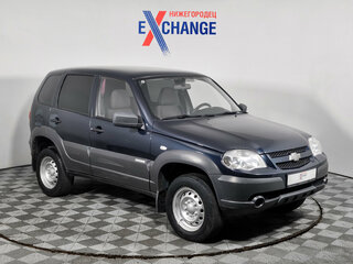 2012 Chevrolet Niva I Рестайлинг, чёрный, 355000 рублей, вид 1