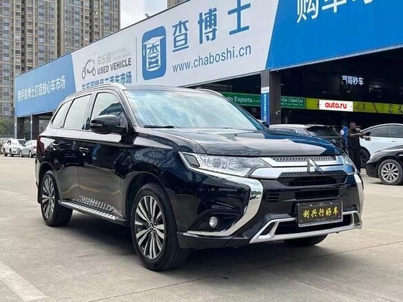2021 Mitsubishi Outlander III Рестайлинг 3, синий - вид 2